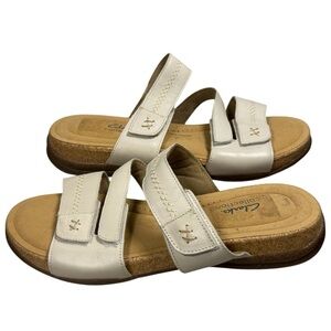 Clarks Women's Roseville Bay Flat Sandal, size 12, white Leather, NWOT